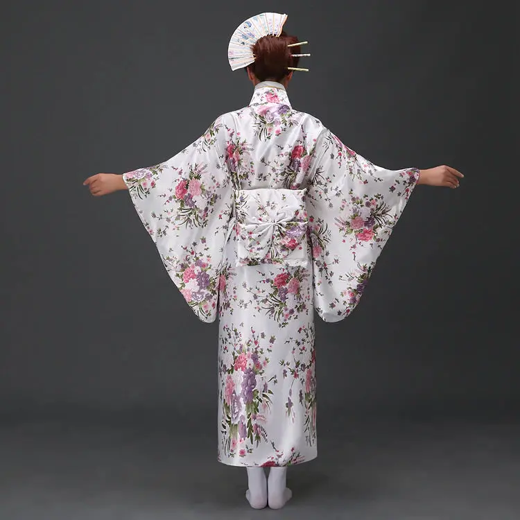 Kimono Traditionnel Japonais Femme 'Nori' - Image 4